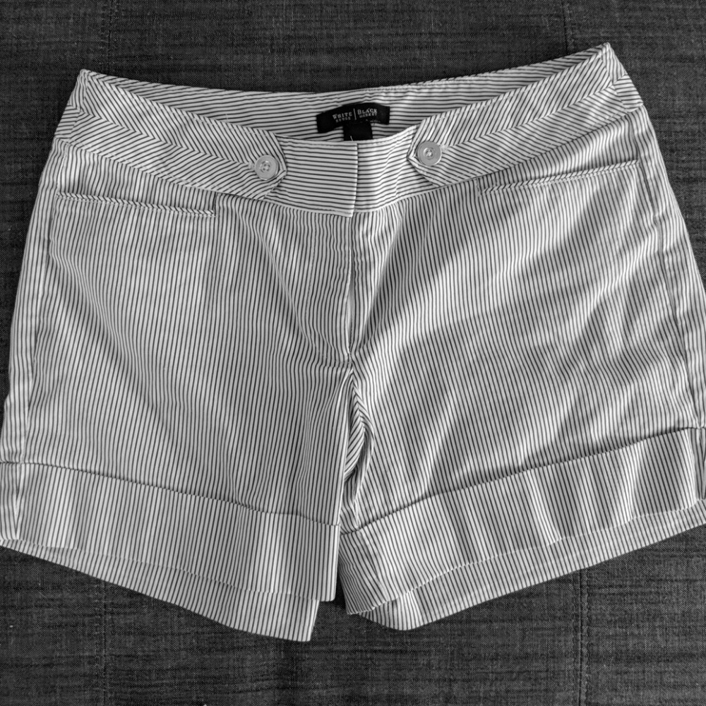 Awesome black/white striped shorts